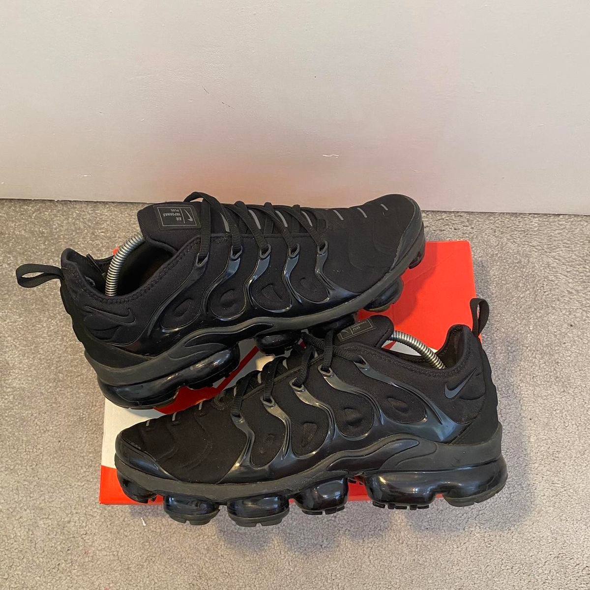 VAPOR PLUS NEGRAS