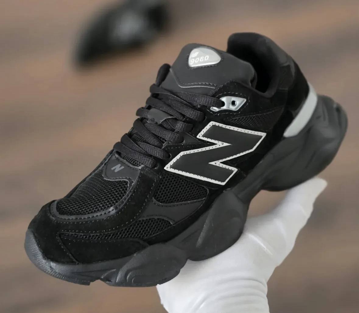 NEW BALANCE 9060 NEGRAS