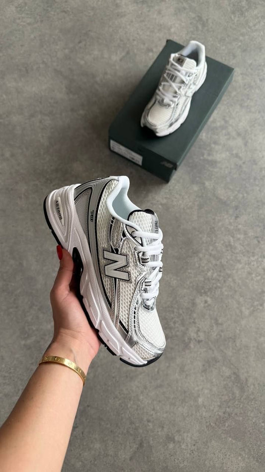 New balance 740 dark grey