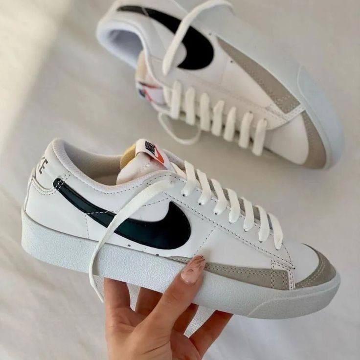 NIKE BLAZER BLANCO/NEGRO LOW