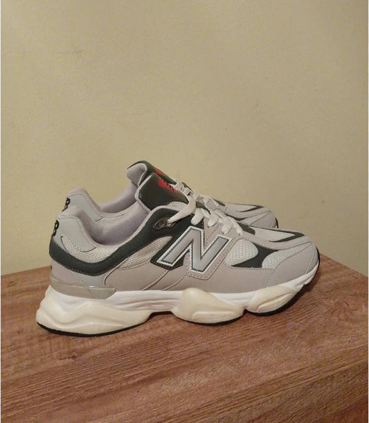 NEW BALANCE 9060 GRIS